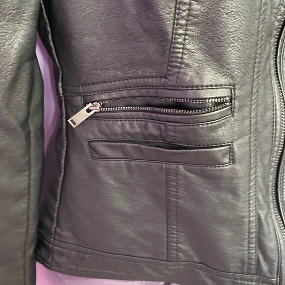 Reitmans Black Faux Leather Jacket XS - Picture 5 of 6